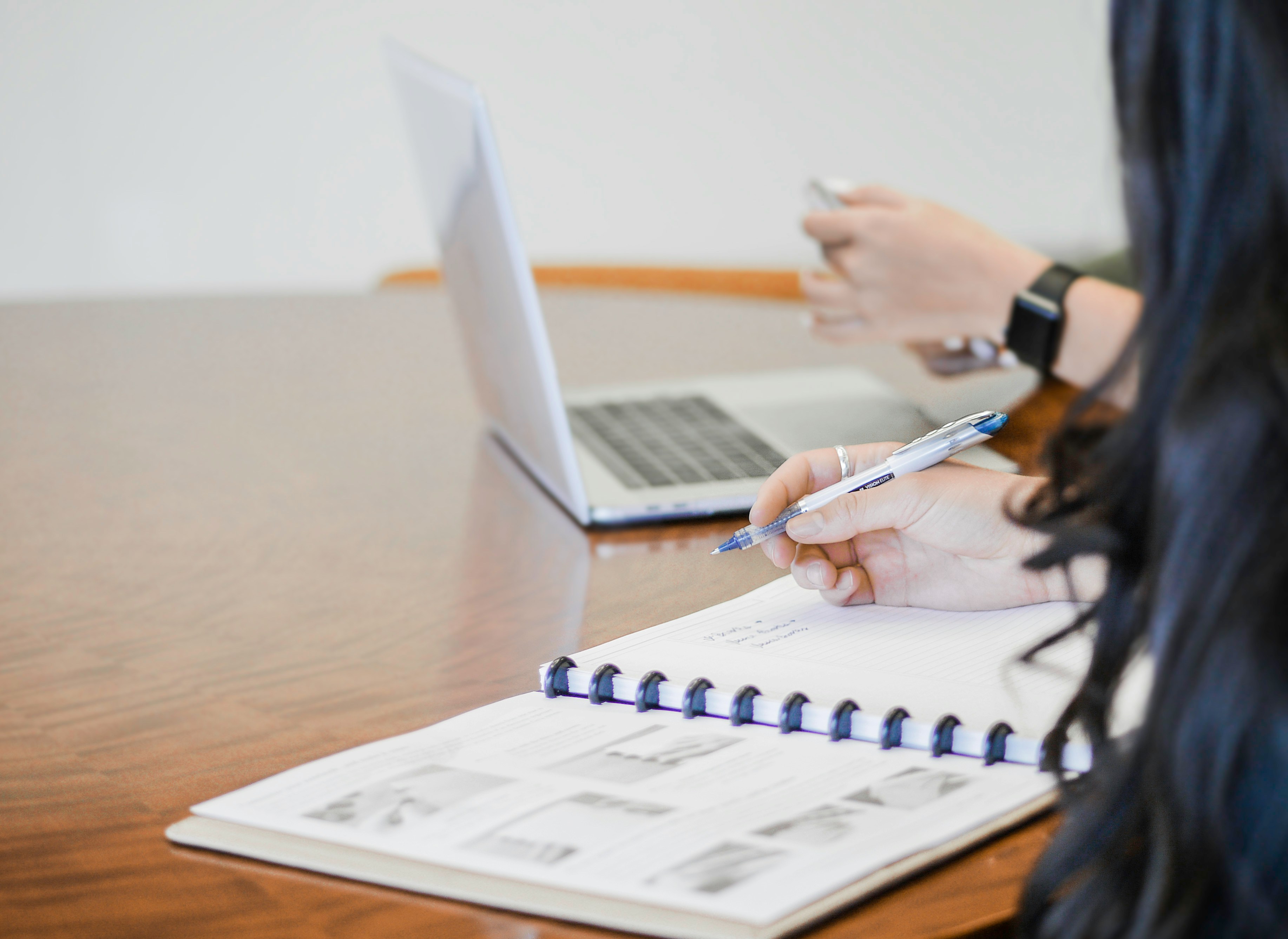 when-should-a-startup-hire-a-cfo-service