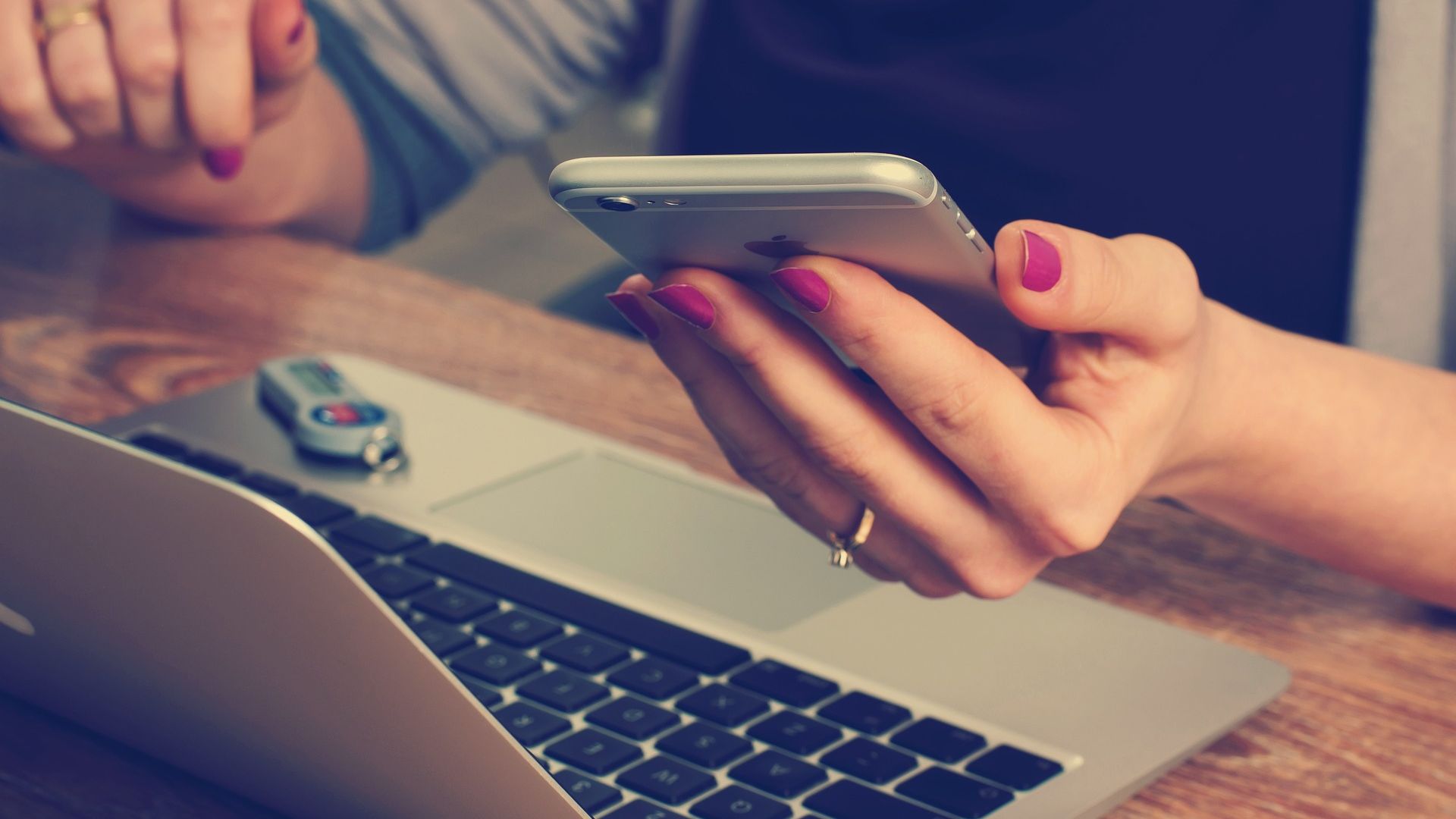 Why Outsourcing Your Bookkeeping Needs is the Smart Choice for Small Businesses
